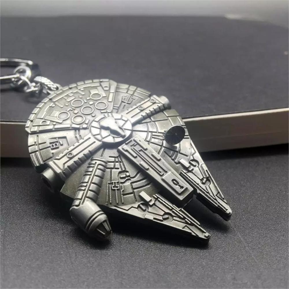 GLENES Special Star Wars Keychain Movie Keyrings Jewelry Spaceship Millennium Keyrings Cool Spaceship Millennium Birthday Gift Action Figure Toy For Fans Car Bag Pendant For Men Boys Keyholder