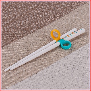 Đũa tập gắp xỏ ngón Seria cho bé- Hàng nội địa Nhật