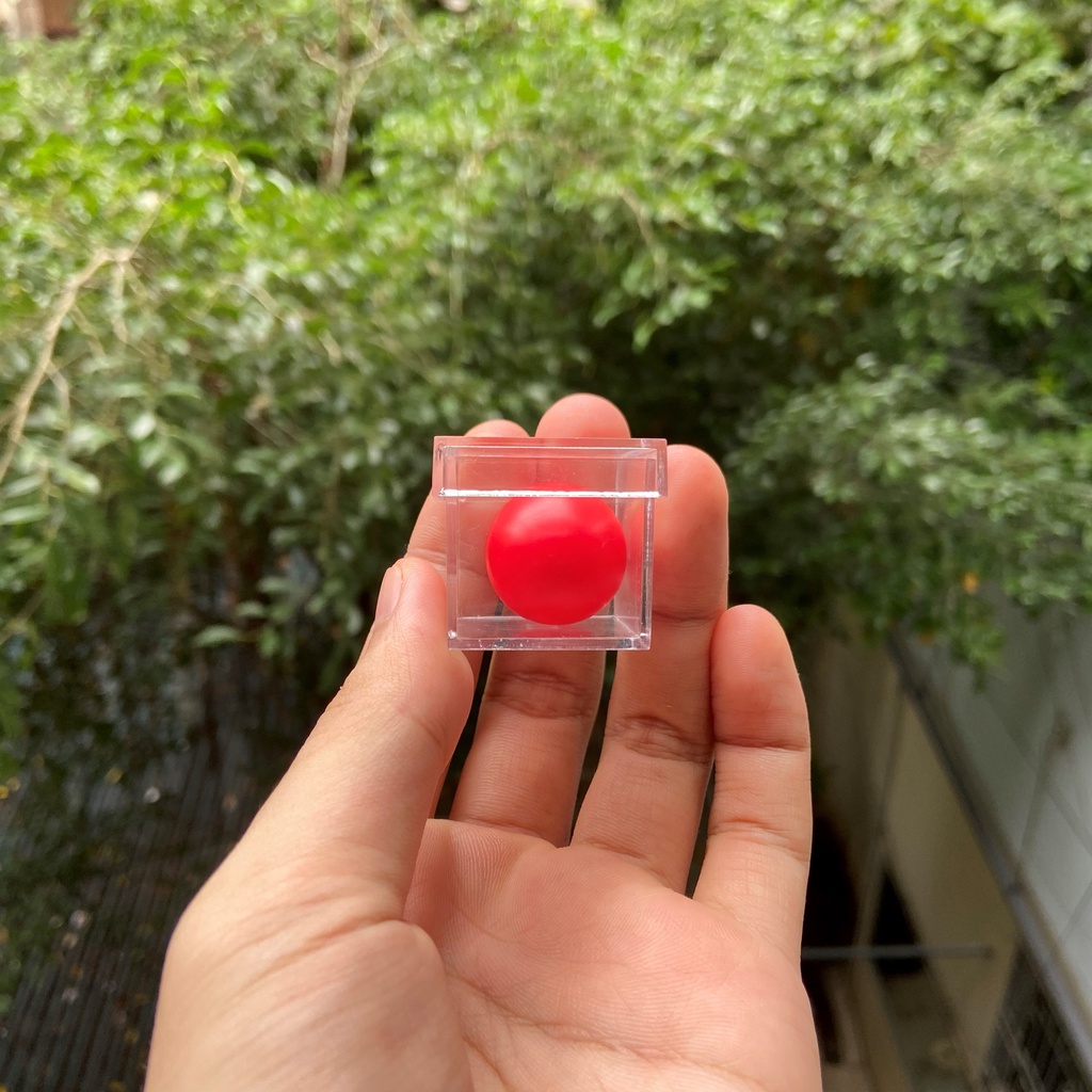 Ảo Thuật Bóng Xuyên Hộp - Ball Through Box Magic Trick