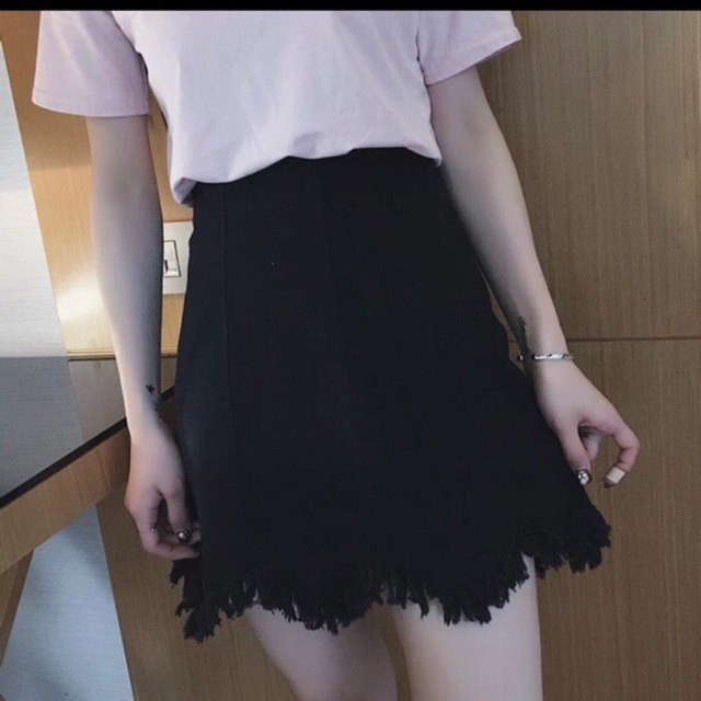 Chân váy kaki răng cưa