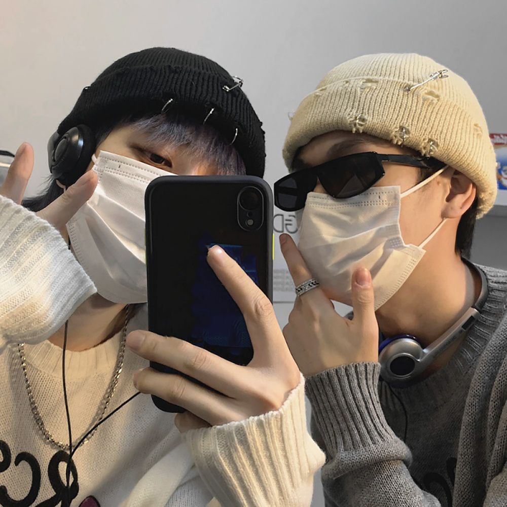 Mũ beanie dệt kim màu trơn thiết kế rách phong cách vintage dễ thương thời trang mùa đông cho nam và nữ