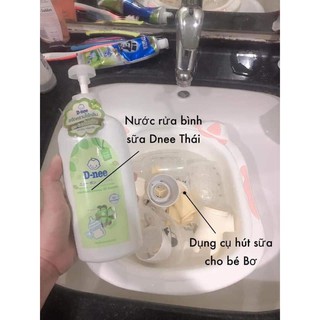 Nước rửa bình sữa và rau quả Dnee chai