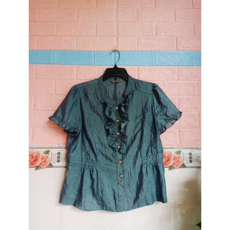 Áo nhúng bèo cổ trụ màu xanh siêu đẹp hàng secondhand size L