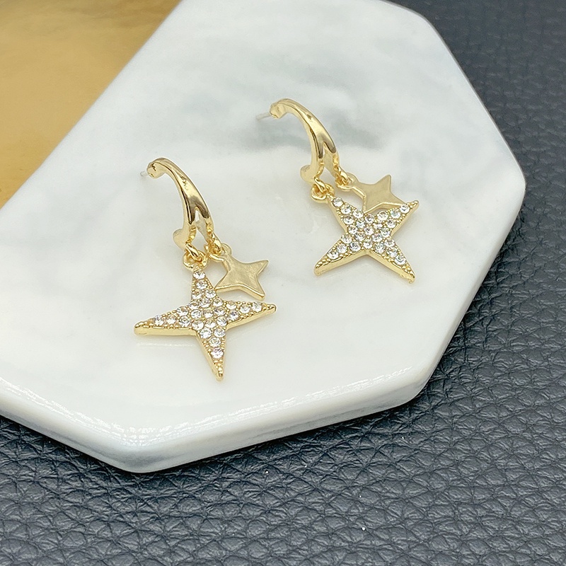 Đôi Bông Tai Hình Ngôi Sao Đính Đá Thời Trang