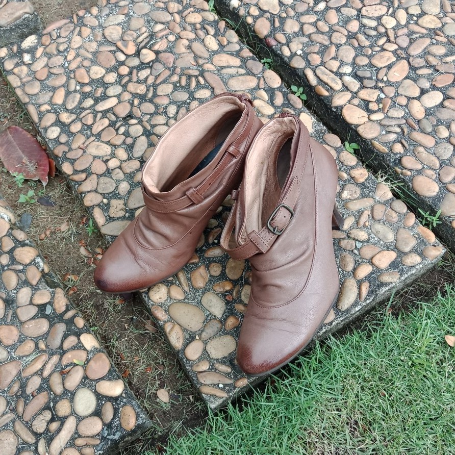Boot da thật size 37 hiệu Shoopen Second-hand - Đồ Si Bon- Bốt