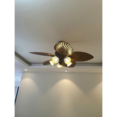 Quạt trần cánh lá có đèn chao hoa văn sang trọng cho nhà hàng khách sạn biệt thự phong cách hiện đại