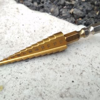 SV Mũi khoan tháp rãnh thẳng 3-13mm