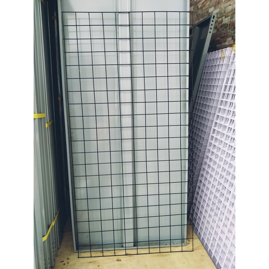 Tấm lưới sắt treo tường - Lưới treo phụ kiện