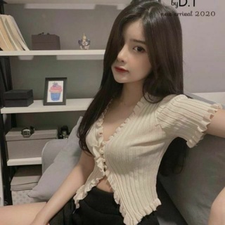 Áo len hở bụng
