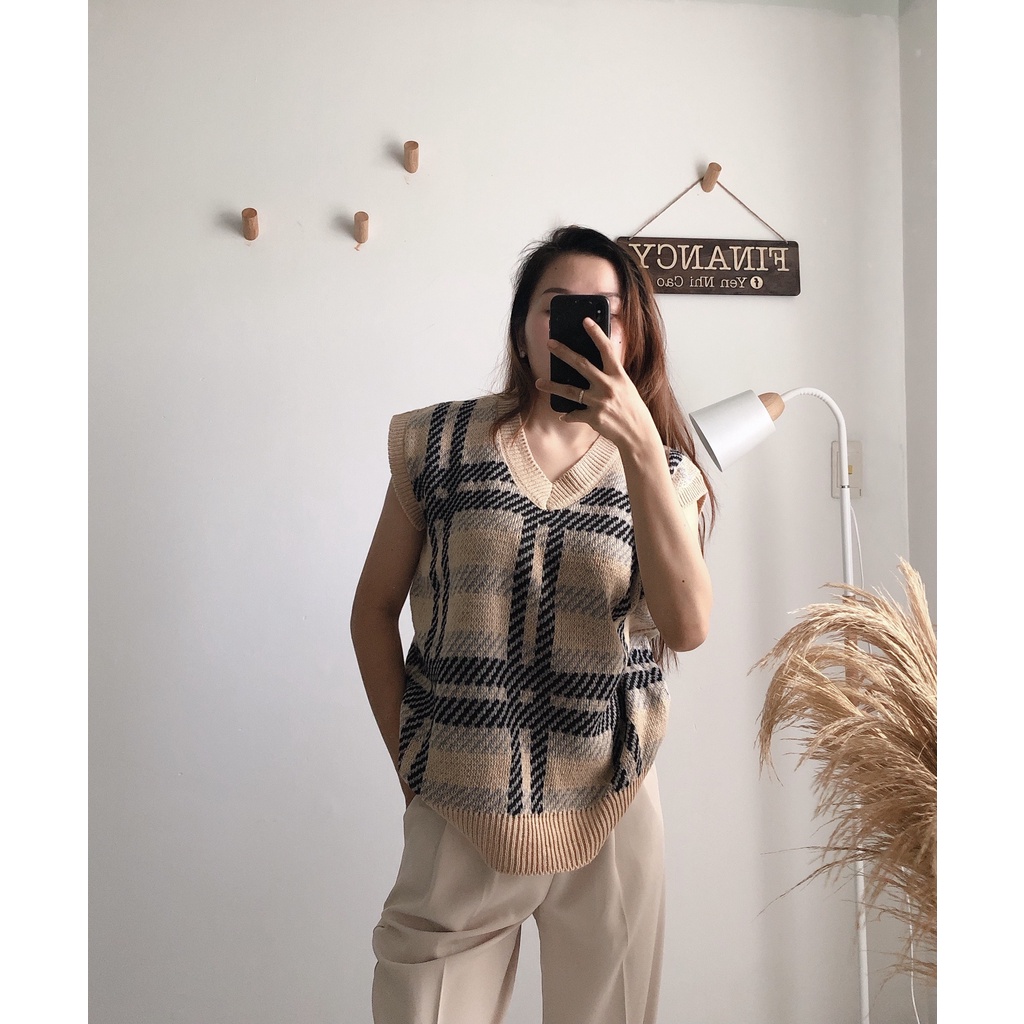 Áo gile len sọc caro  ⚡ MẪU MỚI ⚡ áo len nữ form rộng cơ bản, mix với các loại chân váy cực xinh - L01 | BigBuy360 - bigbuy360.vn