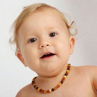 Vòng hổ phách Amber