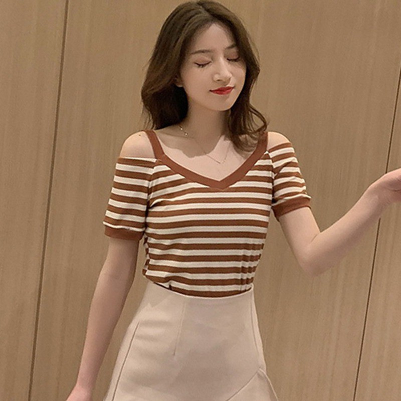 Áo dệt kim nữ cổ chữ V hở vai phong cách Hàn Quốc | BigBuy360 - bigbuy360.vn