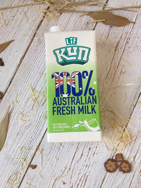 Sữa tươi LIF nguyên kem ít đường hộp 200ml (thùng 24 hộp) mẫu mới