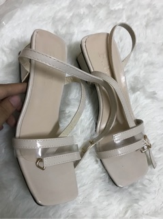 Order_Sandal quai mảnh gót vuông 3p