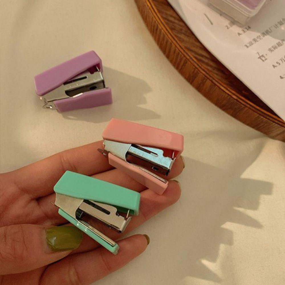 Máy Dập Ghim Mini Di Động Tiện Dụng Cho Văn Phòng / Trường Học