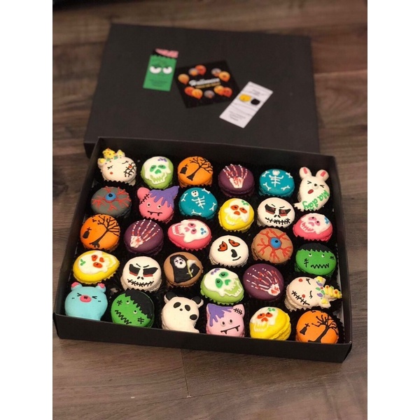 6 BÁNH MACARON HALLOWEEN