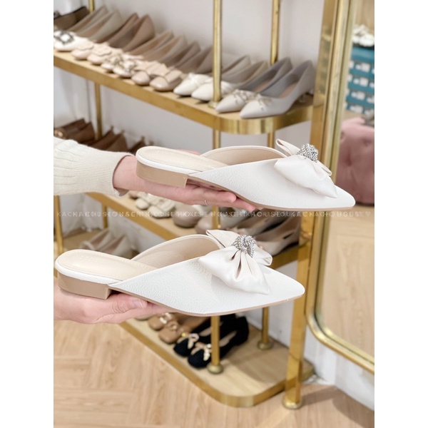 Sục mũi nhọn nơ lụa to cườm 578-25 - kachihouse