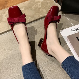 Giày da bóng gót vuông cao 3cm thanh lịch còn size 35