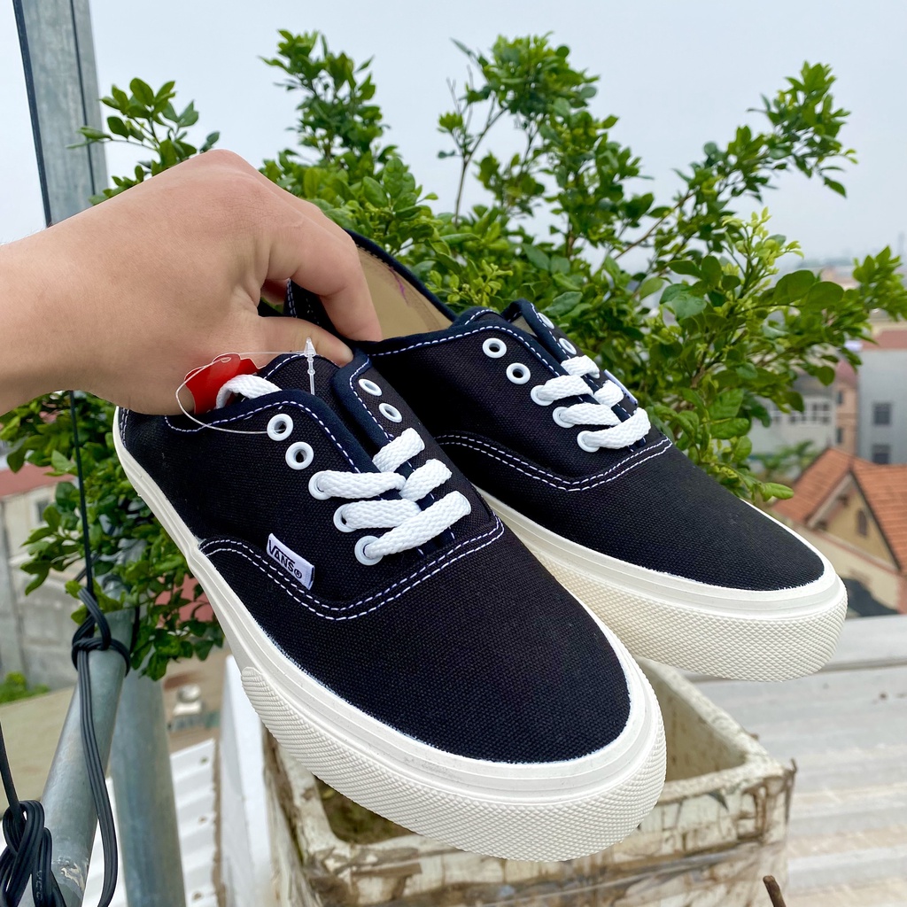 Giày Van classic đế kem dành cho cả nam và nữ giúp tăng chiều cao
