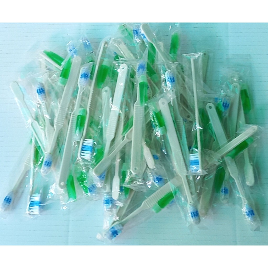[loại1] 10 cây Bàn chải đánh răng khách sạn du lịch tặng kèm kem đánh răng