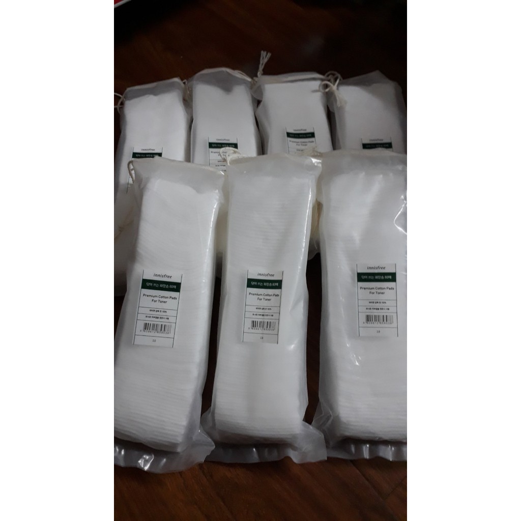 Bông tẩy trang Innisfree 3 lớp  Premium cotton pads for toner