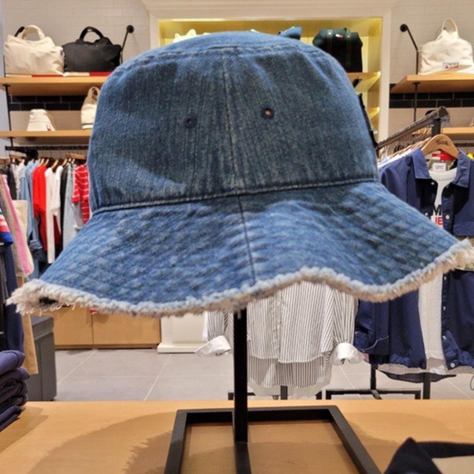 Mũ bucket, nón bucket chất liệu jeans siêu chất, thêu tag vuông cực sành điệu - New Arrival