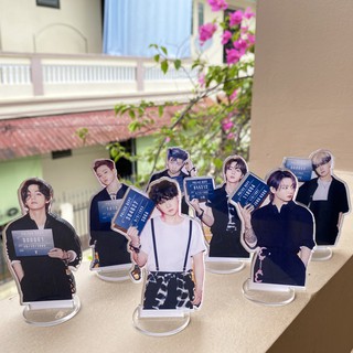 Bộ standee BTS  kích cỡ mini ( gồm 7 tượng)