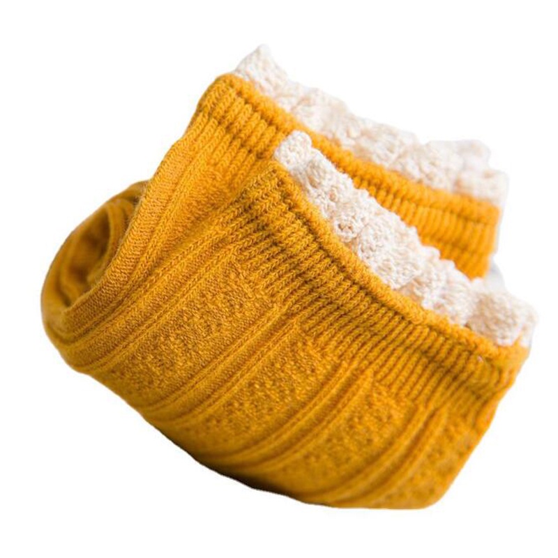 Vớ ren thiết kế ngọt ngào dễ thương thoải mái dành cho nữ