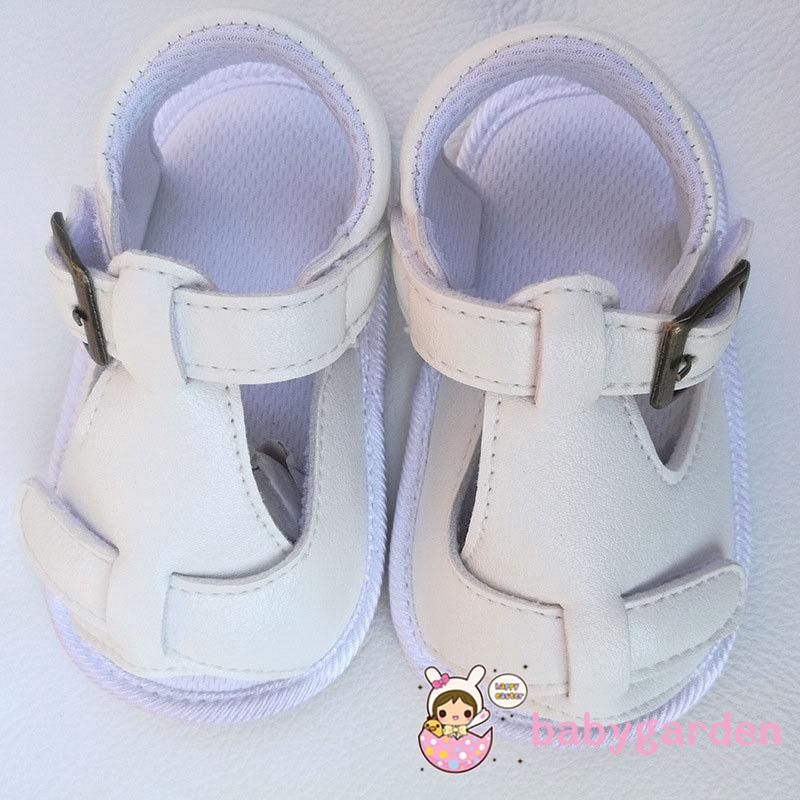 Sandal mềm dễ thương cho bé từ 18 tháng tuổi