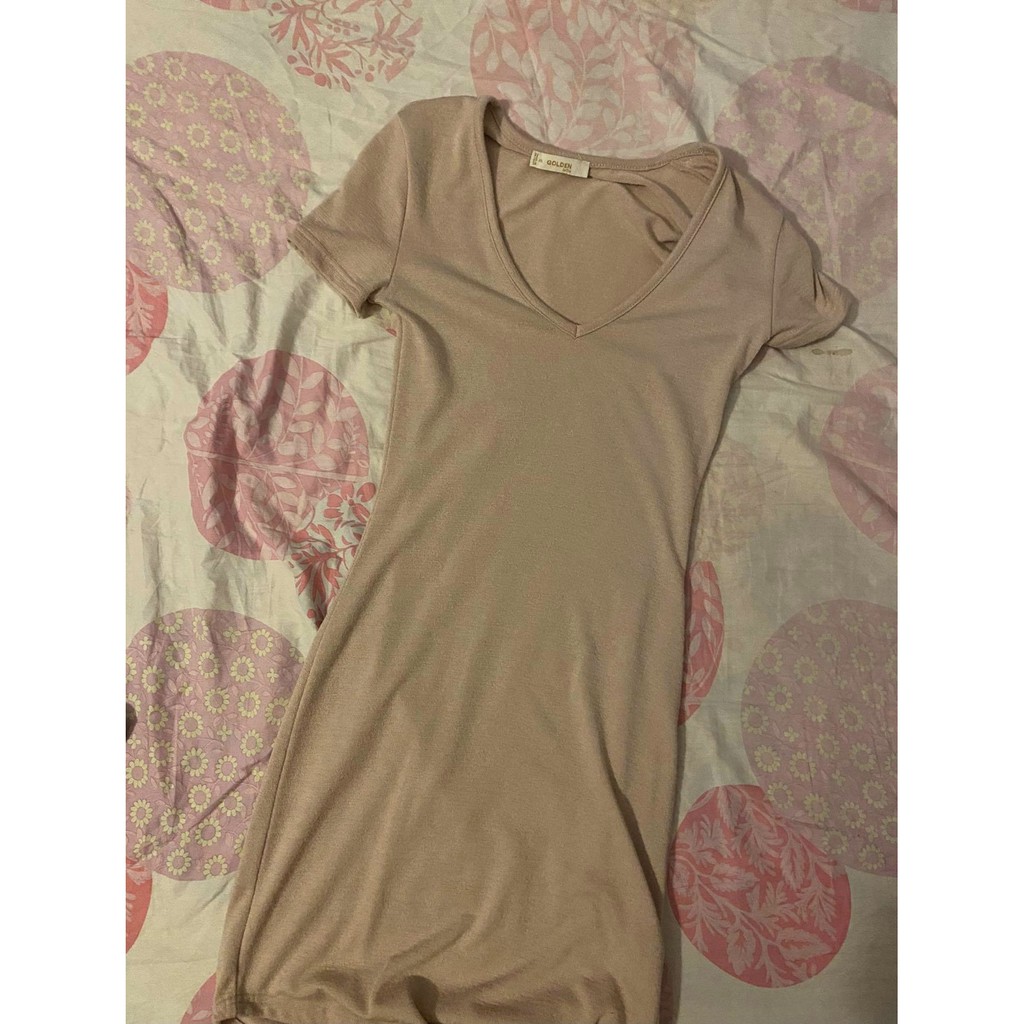 Váy bó mini bodycon Aritzia Golden by Tna hồng phấn