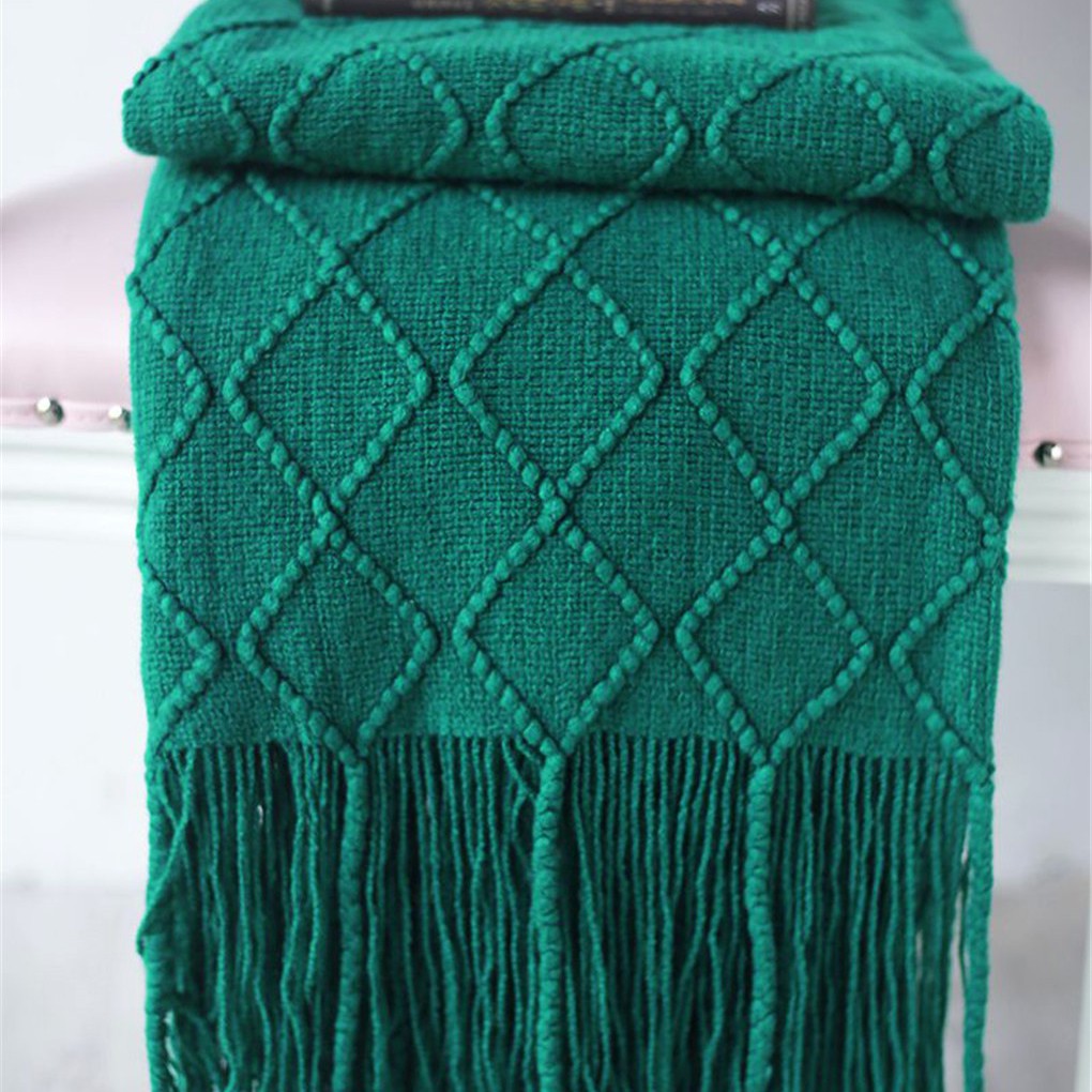 Chăn mền dệt kim có tua rua tiện dụng ngủ trưa/trang trí giường hoặc bao ghế khi đi du lịch màu xanh lá cây đậm