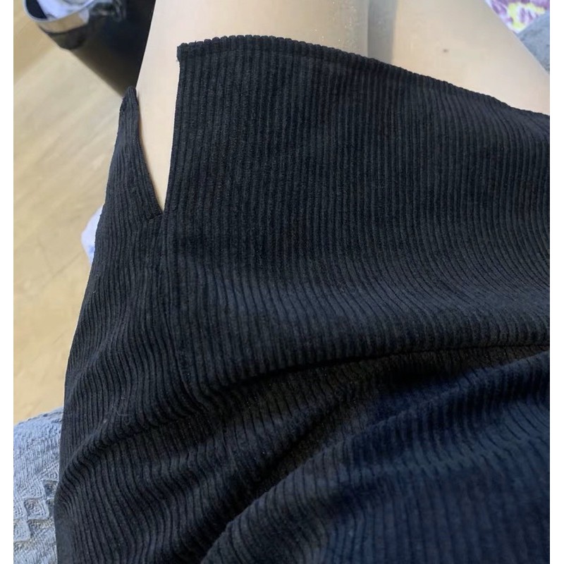 Chân váy nhung dáng chữ A trẻ trung