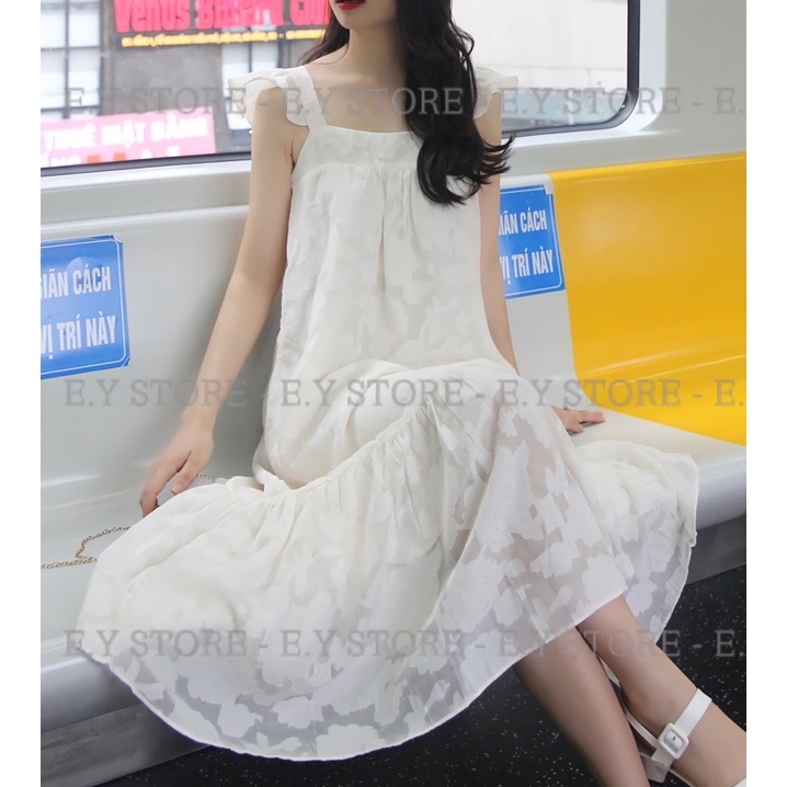 Đầm ren suông dây bản to tay bèo