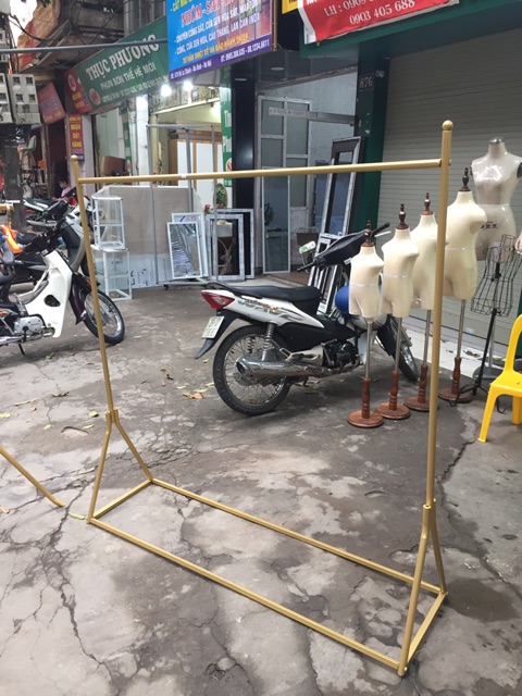 Kệ Y vàng KT: 1500X1500