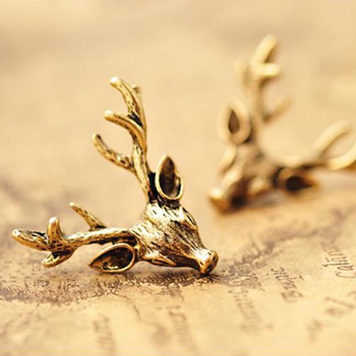 Đôi Bông Tai Hình Con Nai Đính Đá Thời Trang Cho Nữ