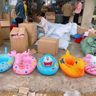 Phao bơi xỏ chân hình thú