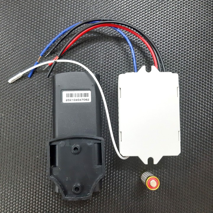 Công tắc điều khiển từ xa 1 cổng ra điều khiển 1 đèn hoặc 1 hệ thống đèn độc lập