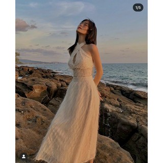 Sét áo yếm crop và chân váy midi