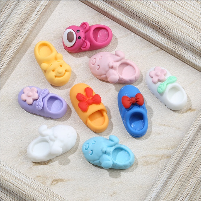 Stickser jibbitz hình dép Crocs nhiều màu