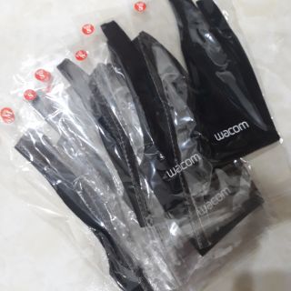 Găng tay wacom