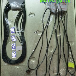 Dây đeo cổ, choker