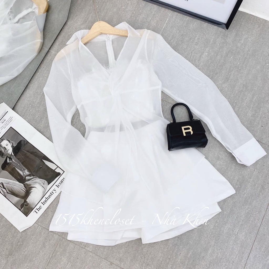 Set áo xoắn eo tay dài + crop trắng + quần short váy