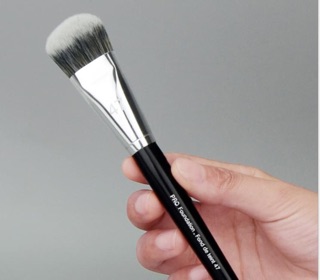 Cọ nền Sephora 47 phiên bản mới - cũ