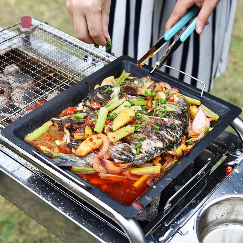 Vỉ Nướng Bbq Ngoài Trời Chống Dính Hình Vuông Dày Dặn Có Hai Tay Cầm Tiện Dụng