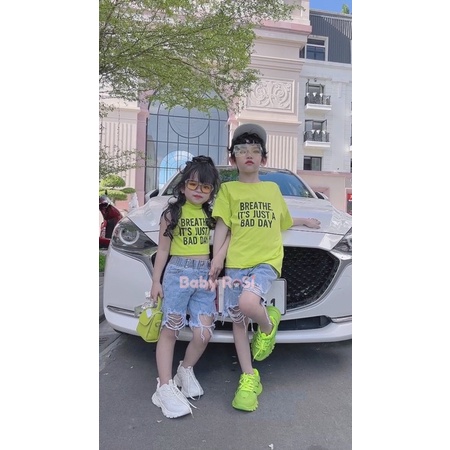 Quần jean lửng rách cho bé gái