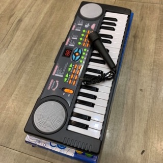 Đàn organ kèm mic hát cho bé