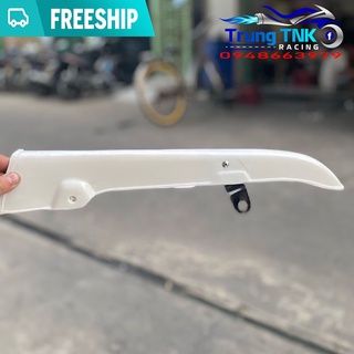 Cạc te Che sên Chaly.