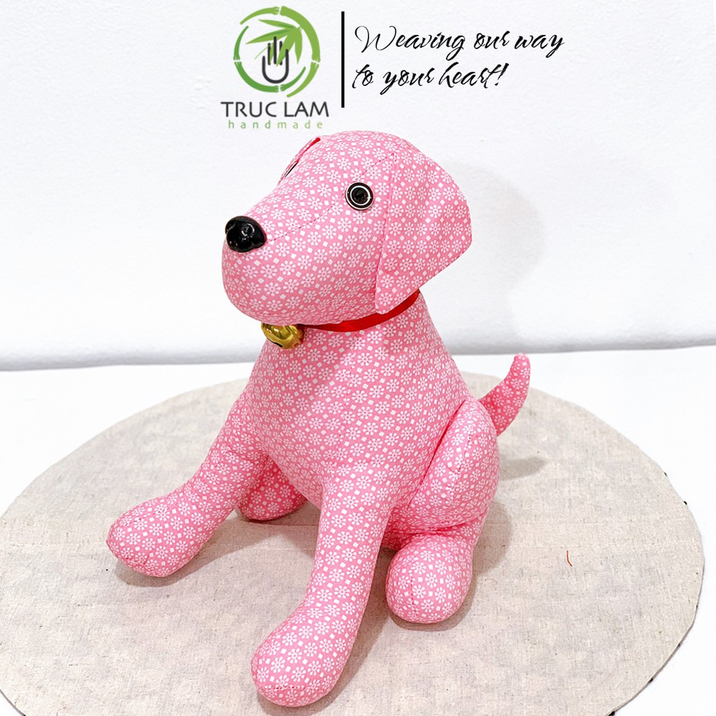 Đồ Chơi Cho Bé Thú Nhồi Bông Hình Con Chó Ngồi Đeo Chuông Bông Gòn Cao Cấp – Trúc Lâm Handmade