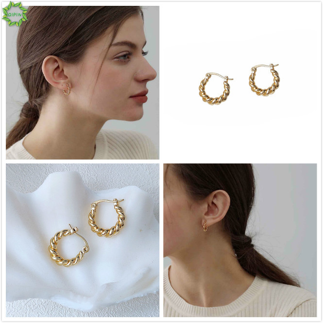 Khuyên Tai Nữ Trang Tạo Hình Độc Đáo