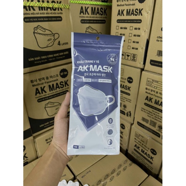 Thùng 300 chiếc Khẩu trang 4 Lớp KF94 AK MASK công nghệ Hàn Quốc Hàng chính hãng công ty Hùng Hưng